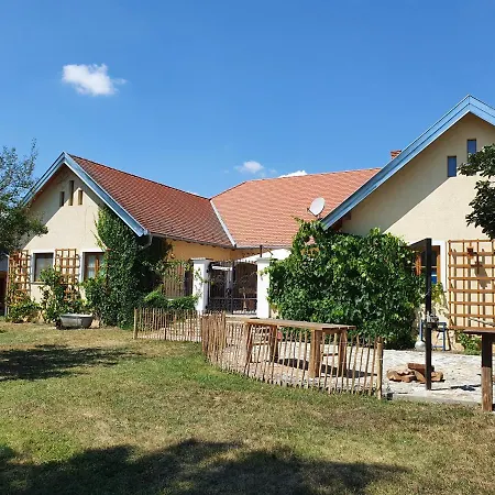 Homestay Und Steirerengel - Ferien & Jagd