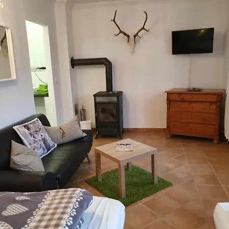 Homestay Und Steirerengel - Ferien & Jagd Locs