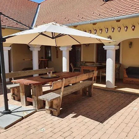 Und Steirerengel - Ferien & Jagd *